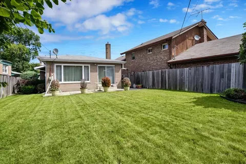 1629 E 91st Pl, Chicago, IL 60617 photo 3