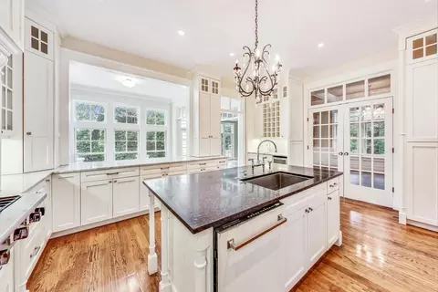 200 Golf Ter, Wilmette, IL 60091 photo 19