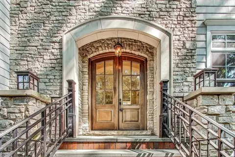 200 Golf Ter, Wilmette, IL 60091 photo 4