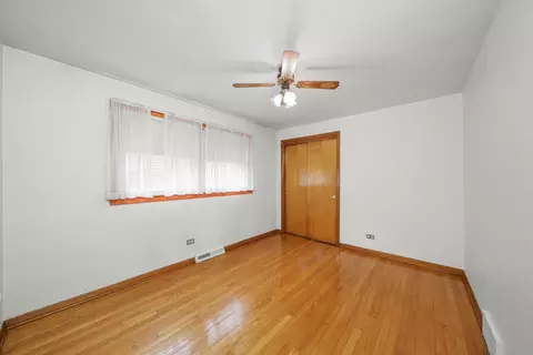 6023 S Parkside Ave, Chicago, IL 60638 photo 5
