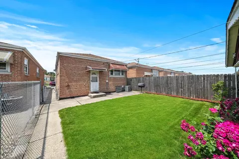 6023 S Parkside Ave, Chicago, IL 60638 photo 19