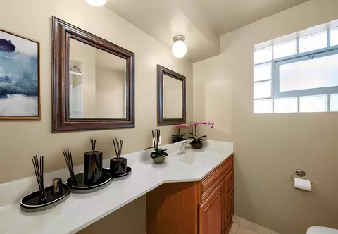 6023 S Parkside Ave, Chicago, IL 60638 photo 11