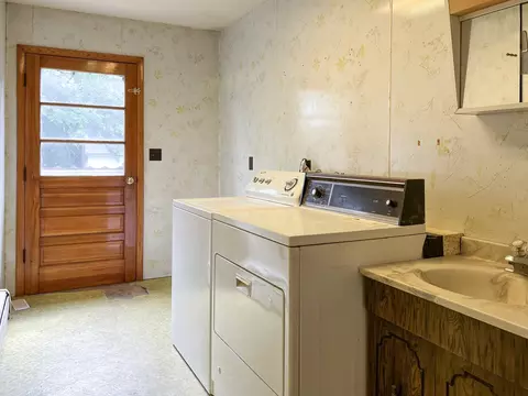 7702 Utility Ct, Spring Grove, IL 60081 photo 19