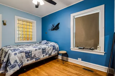 1016 Darrow Ave, Evanston, IL 60202 photo 10