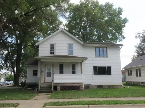 501 W 6th St, Sterling, IL 61081