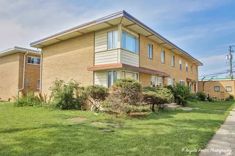 1478 Willow Ave, Des Plaines, IL 60016