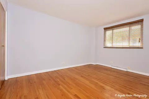 1478 Willow Ave, Des Plaines, IL 60016 photo 17