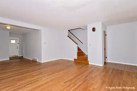 1478 Willow Ave, Des Plaines, IL 60016 photo 5
