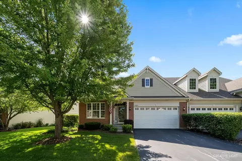 1787 Glenwood Cir # b, Sugar Grove, IL 60554