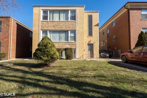 1327 N Harlem Ave, Oak Park, IL 60302