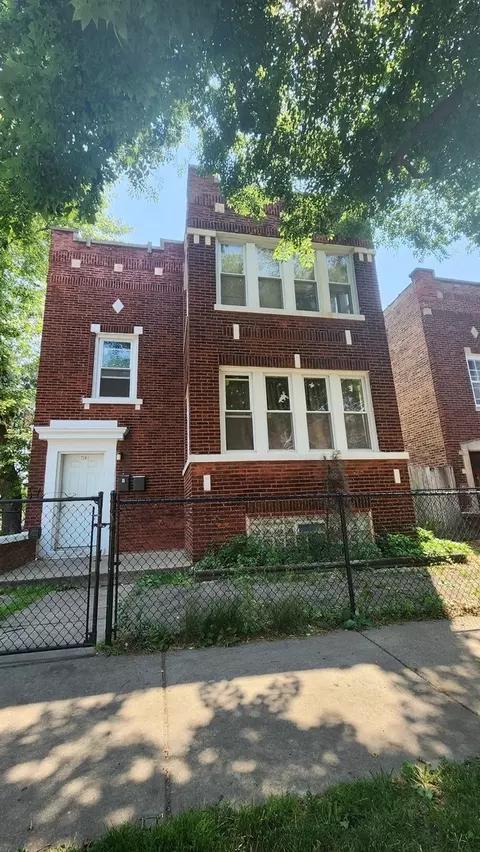 7201 S Perry Ave, Chicago, IL 60621