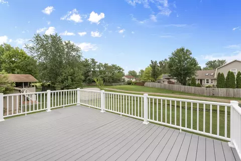 4127 Crimson Dr, Hoffman Estates, IL 60192 photo 23