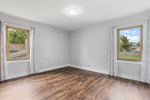4127 Crimson Dr, Hoffman Estates, IL 60192 photo 17