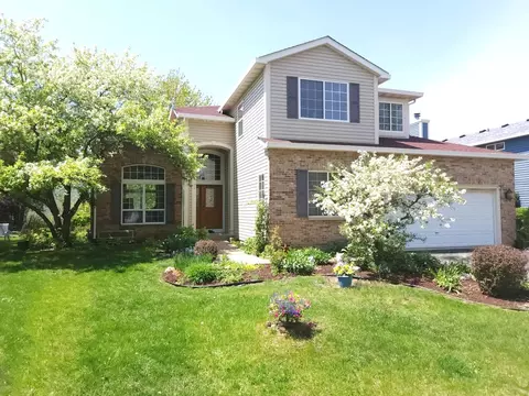 1612 Dolcetto Ln, Gurnee, IL 60031
