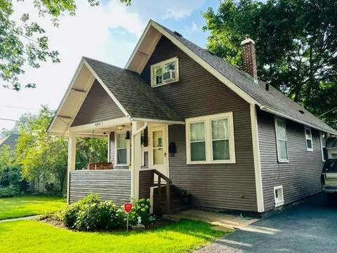 484 Slade Ave, Elgin, IL 60120 photo 2
