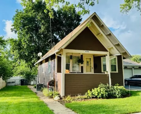 484 Slade Ave, Elgin, IL 60120