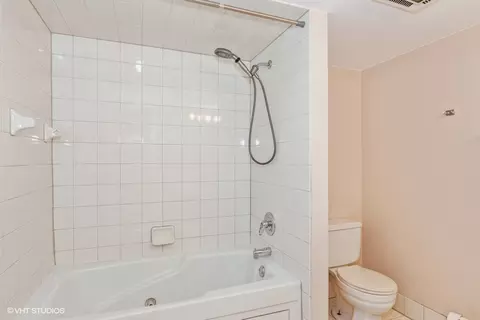 238 E Bailey Rd #M, Naperville, IL 60565 photo 7