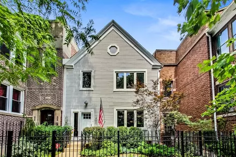 1460 W Hollywood Ave, Chicago, IL 60660