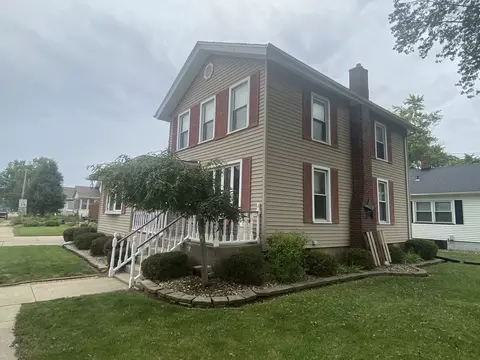 1113 S Park St, Streator, IL 61364