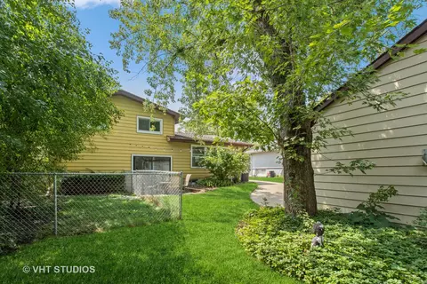 47 Cedar Dr, Wheeling, IL 60090 photo 31