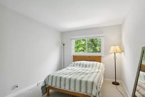 47 Cedar Dr, Wheeling, IL 60090 photo 14