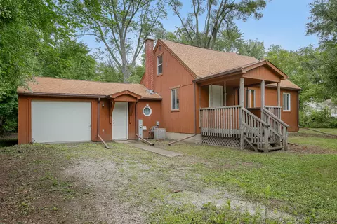 441 Bruce Rd, Lockport, IL 60441