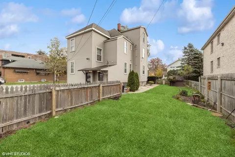 116 E Quincy St, Riverside, IL 60546 photo 23