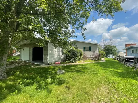 1508 Golf Rd, Loda, IL 60948