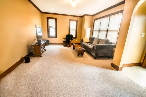 1524 W 3rd St, Dixon, IL 61021 photo 5