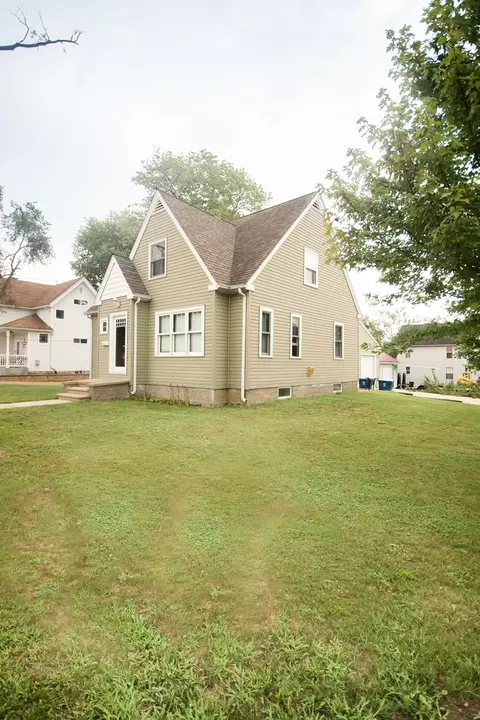 1524 W 3rd St, Dixon, IL 61021 photo 38