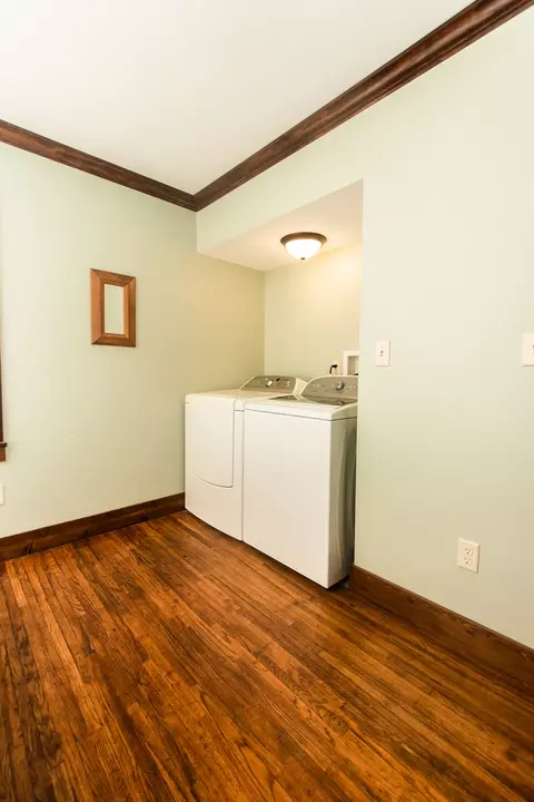 1524 W 3rd St, Dixon, IL 61021 photo 20