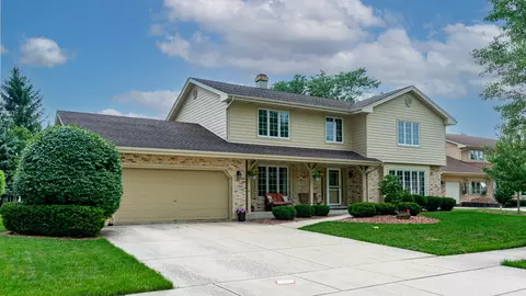 7941 Apache Pl, Orland Park, IL 60462