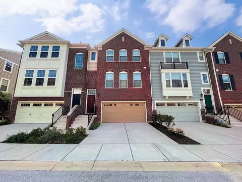 46 Marcel Ln, Schaumburg, IL 60193