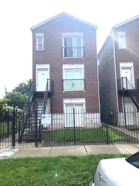 1255 S Karlov Ave, Chicago, IL 60623