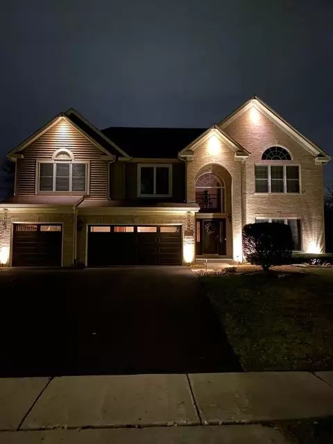 801 Hayrack Dr, Algonquin, IL 60102