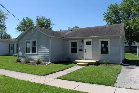 302 W Washington St, Harvard, IL 60033
