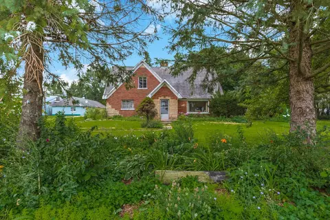 10664 E 1400 North Rd, Chenoa, IL 61726