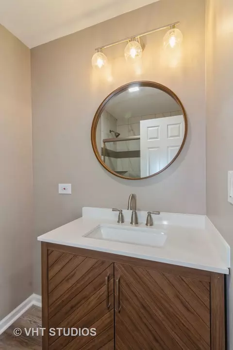 83 E Larkspur Ln, Bristol, IL 60512 photo 17