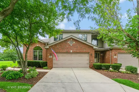 9417 Dundee Pl, Tinley Park, IL 60487