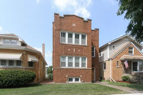 5750 N Meade Ave, Chicago, IL 60646