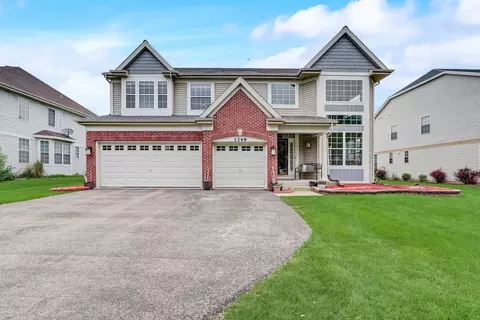 1349 Snowberry Ln, West Chicago, IL 60185