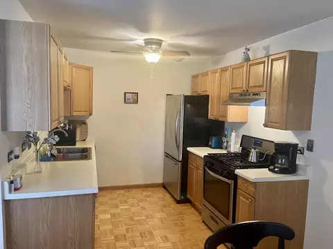 339 Mulberry Ct #D2, Bartlett, IL 60103 photo 6