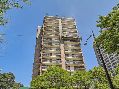 5901 N Sheridan Rd #4K, Chicago, IL 60660