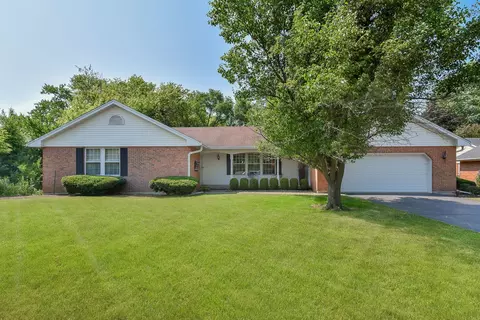 1600 J Pankow Dr, Geneva, IL 60134