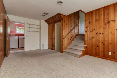 305 W B St, Delavan, IL 61734 photo 19
