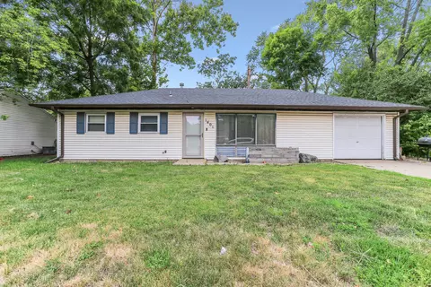 1401 S Mattis Ave, Champaign, IL 61821