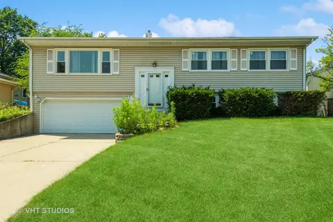 542 Weidner Rd, Buffalo Grove, IL 60089