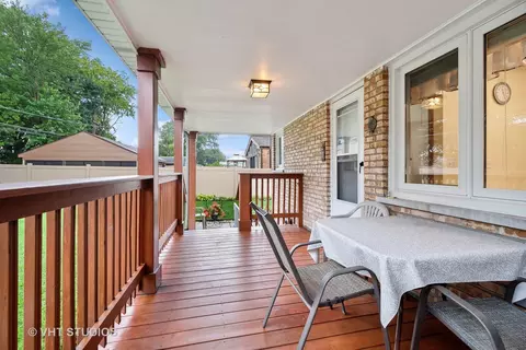 7001 W Wright Ter, Niles, IL 60714 photo 14