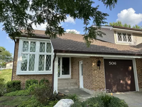 506 N Thornwood Dr #506, Mchenry, IL 60050