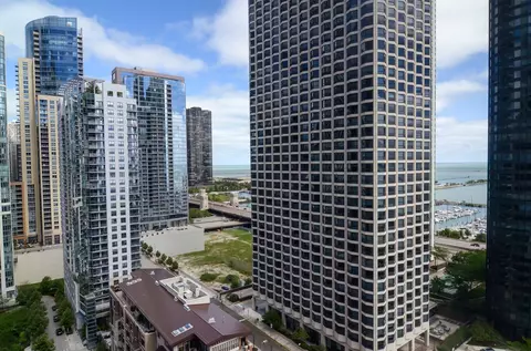 400 E Randolph St #2302, Chicago, IL 60601 photo 6